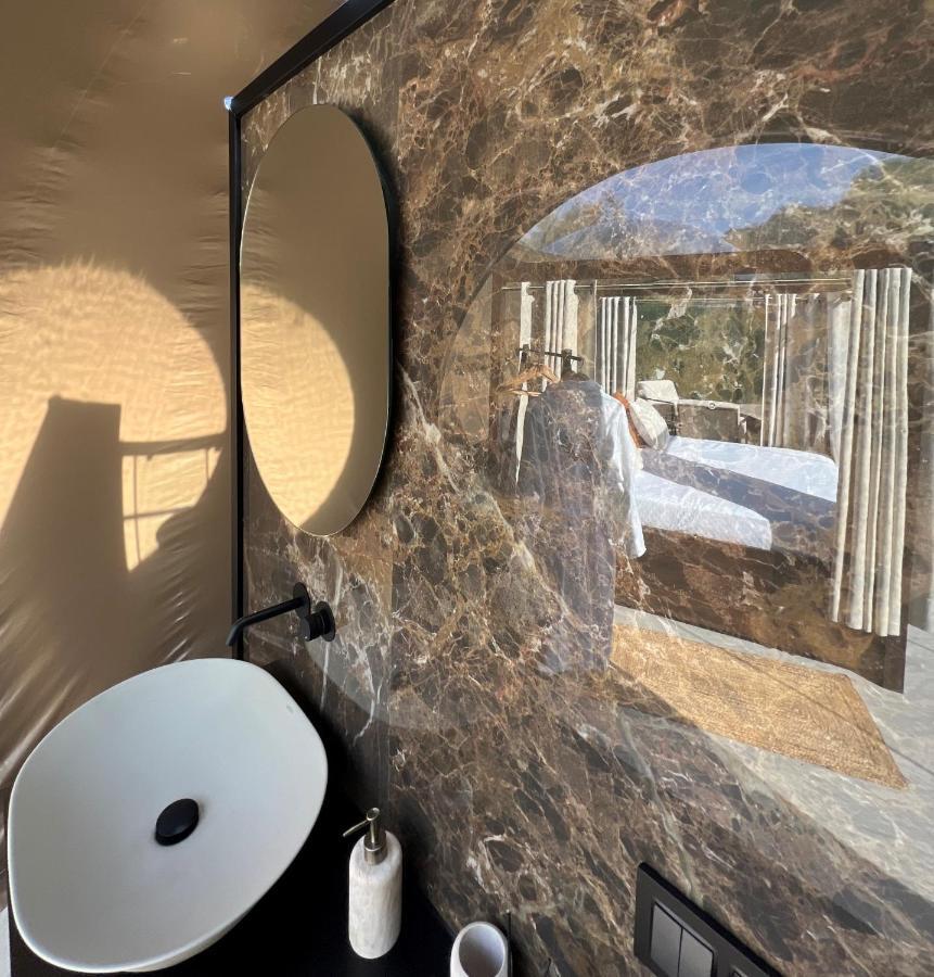 Sierra Salvada Bubbles Guest House Salmanton Eksteriør bilde